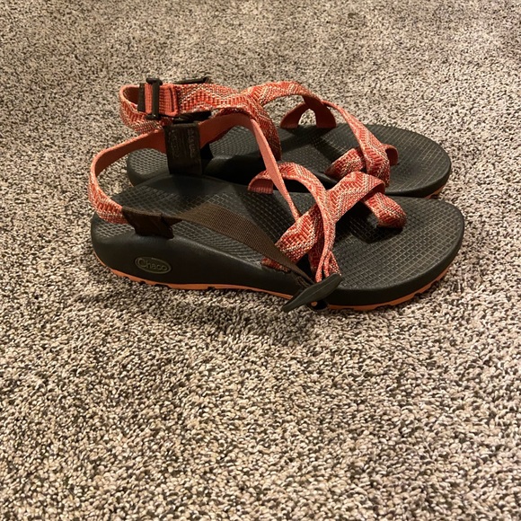 Women’s gently used Chacos - Picture 5 of 5